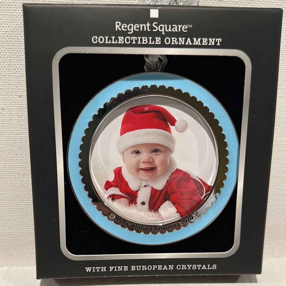 New in Case Regent Square Collectible Ornament with Fine European Crystal.